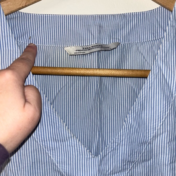 Zara long sleeve top bell sleeve stripped size large - Picture 2 of 6